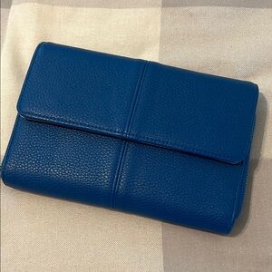 Blue Vegan Leather Thirty-One Clutch/Cross-Body Purse